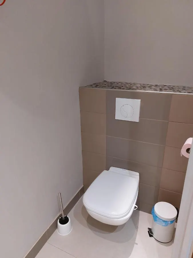 Апартаменты Au Cosy Provencal Centre Historique Parking Public 300M Экс-ан-Прованс