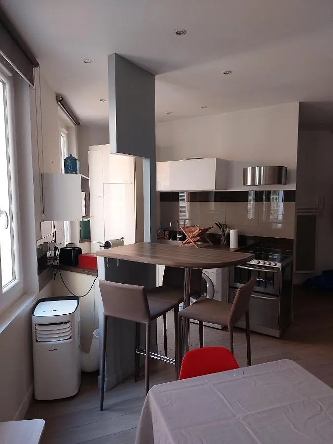 Апартаменты Au Cosy Provencal Centre Historique Parking Public 300M Экс-ан-Прованс Франция